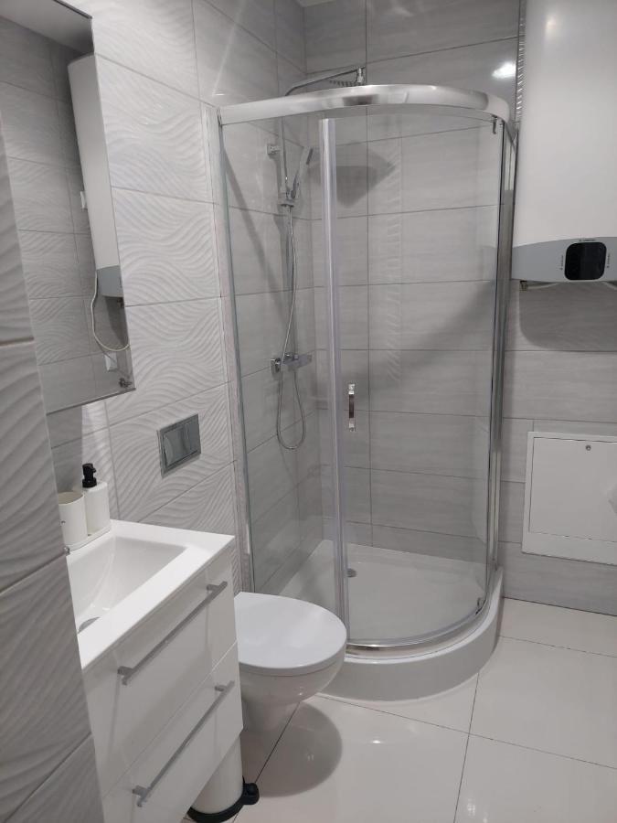 Apartament Na Weekend Swidnica  Bagian luar foto