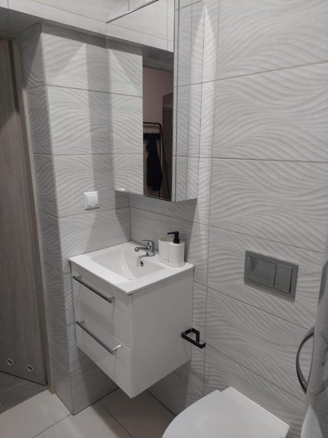 Apartament Na Weekend Swidnica  Bagian luar foto