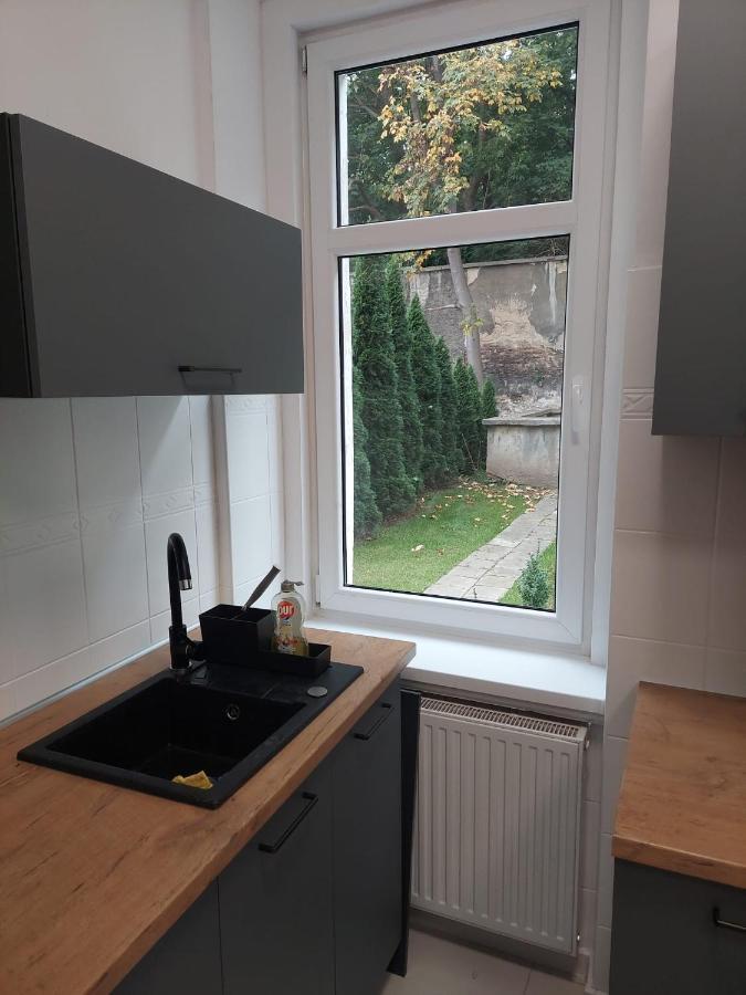 Apartament Na Weekend Swidnica  Bagian luar foto
