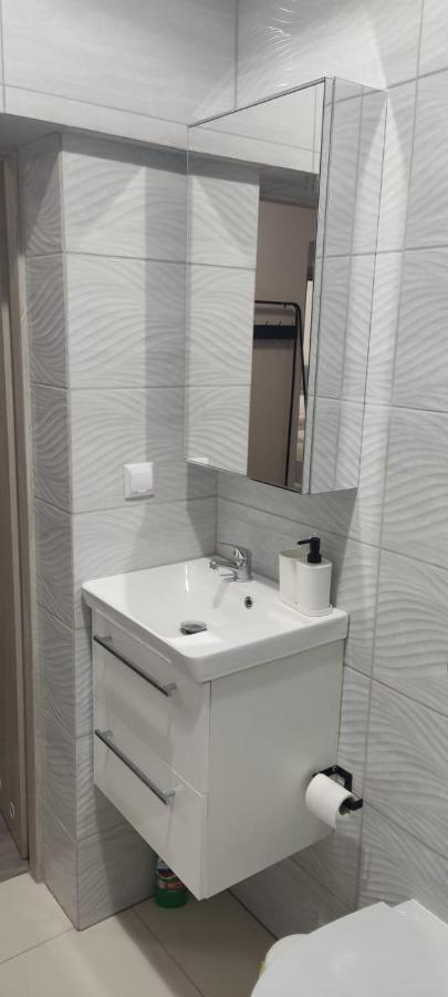 Apartament Na Weekend Swidnica  Bagian luar foto